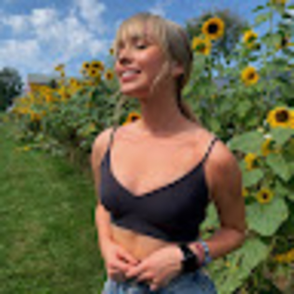 Meet your Posher, Tris